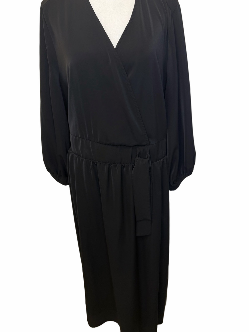 Torrid Black Jersey Knit Faux Wrap Midi Dress 2 / 2X 18-20 EUC